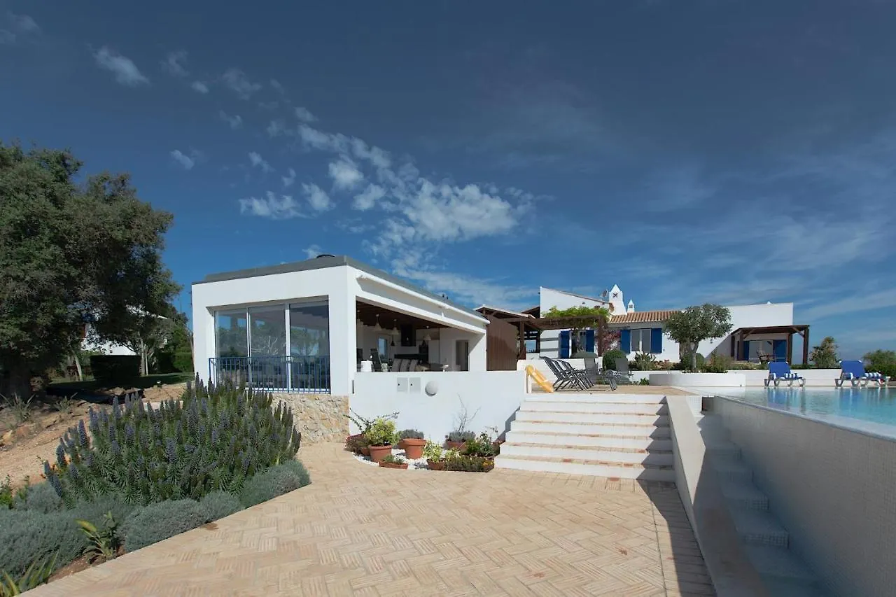 Villa Alfarrobeira Lagos