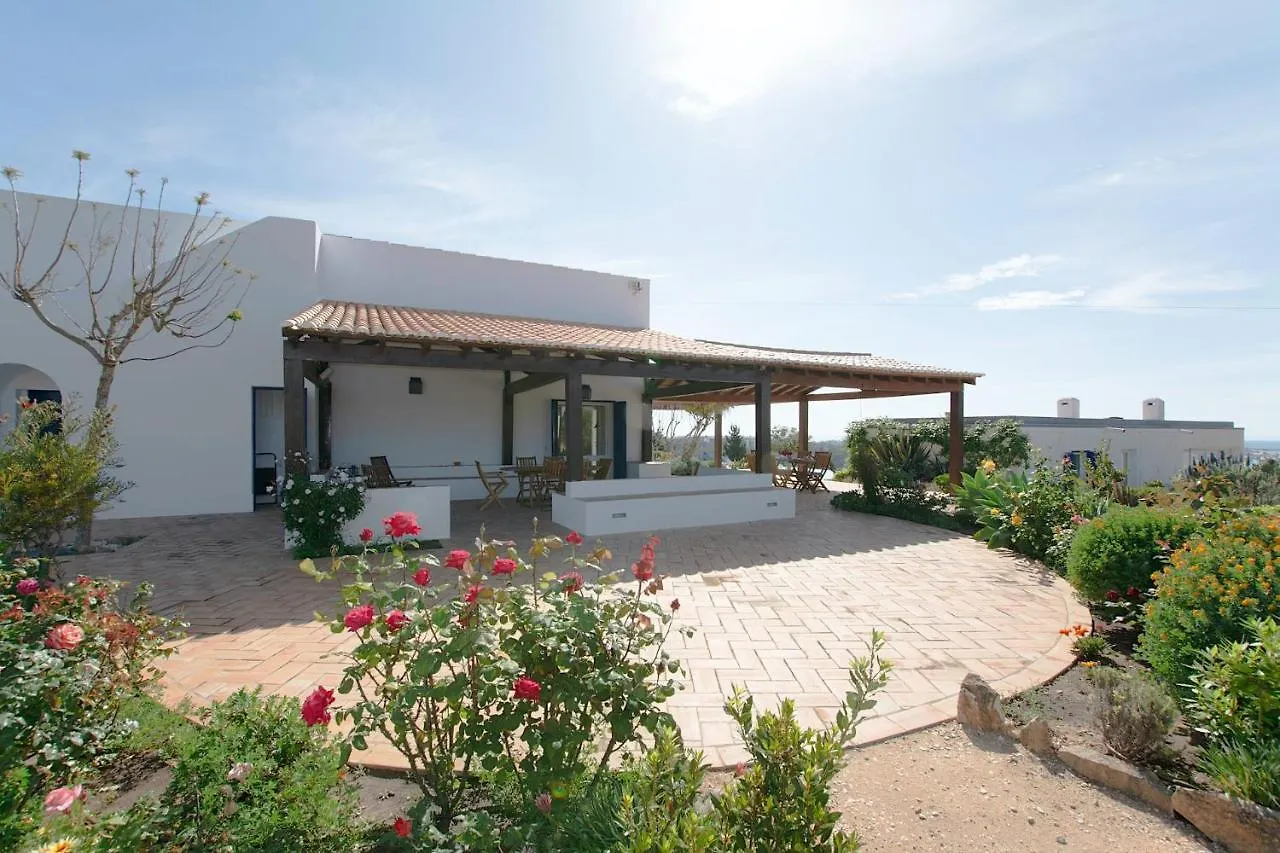 Villa Alfarrobeira Лагуш