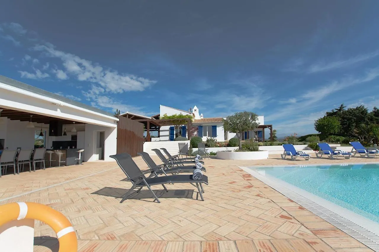 Villa Alfarrobeira Lagos