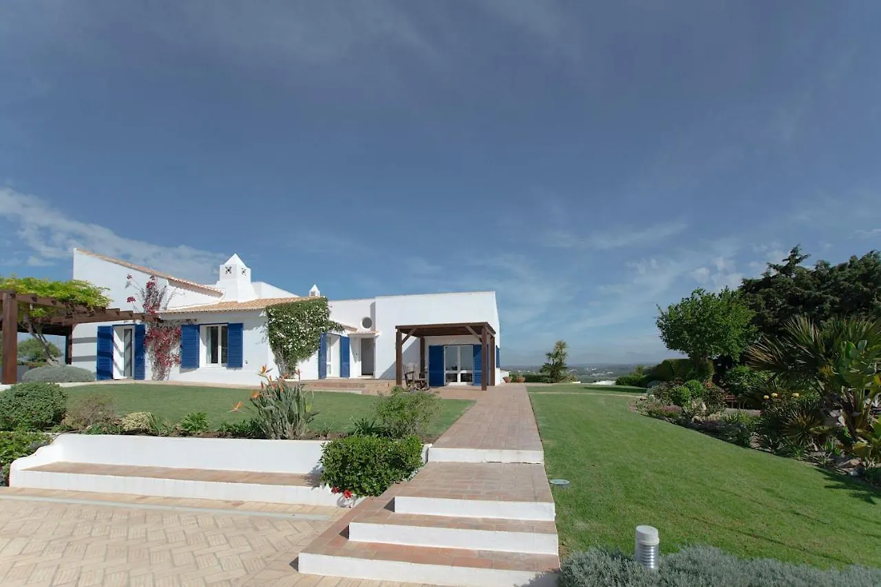 Villa Alfarrobeira Лагуш 0*,